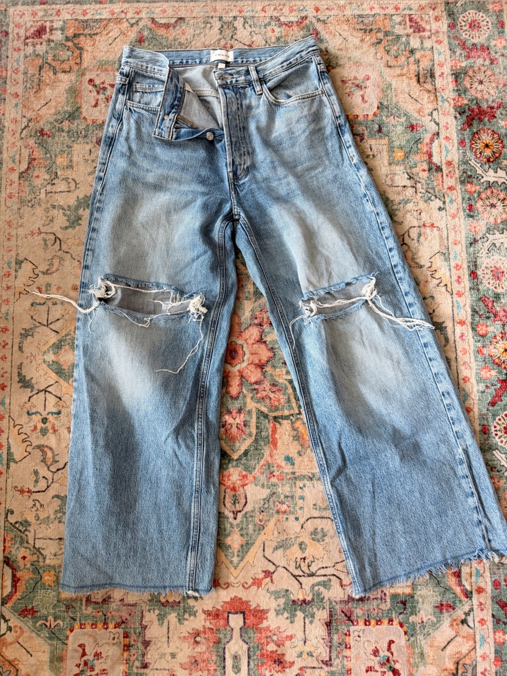 Frame Denim Light Blue Distressed wide leg